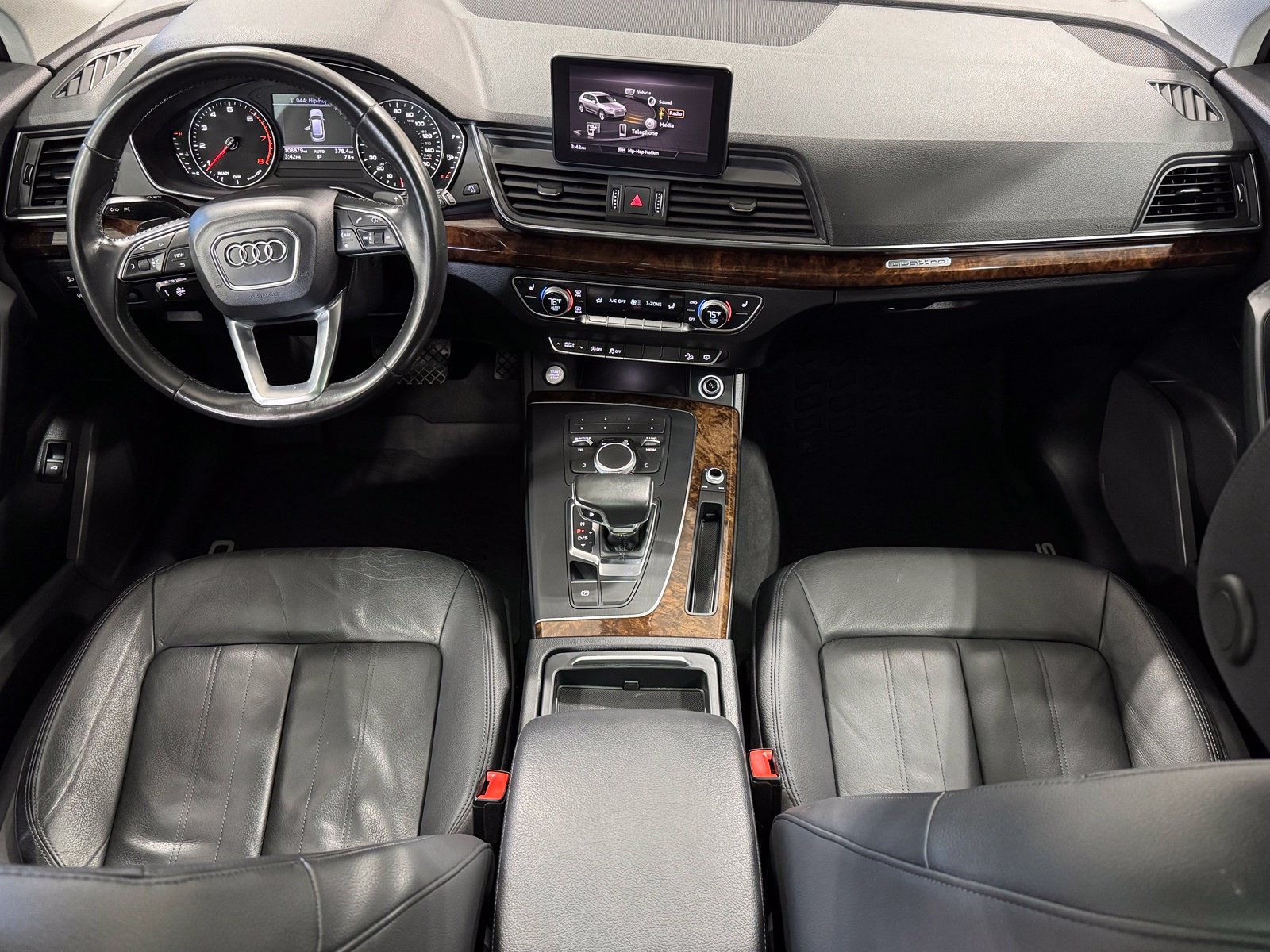 Used 2018 Audi Q5 2.0T Premium w/ Convenience Package AWD/4WD image 2
