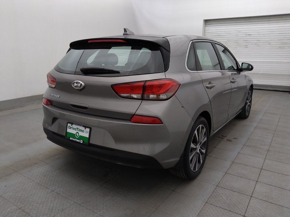 Used 2020 Hyundai Elantra GT FWD image 9