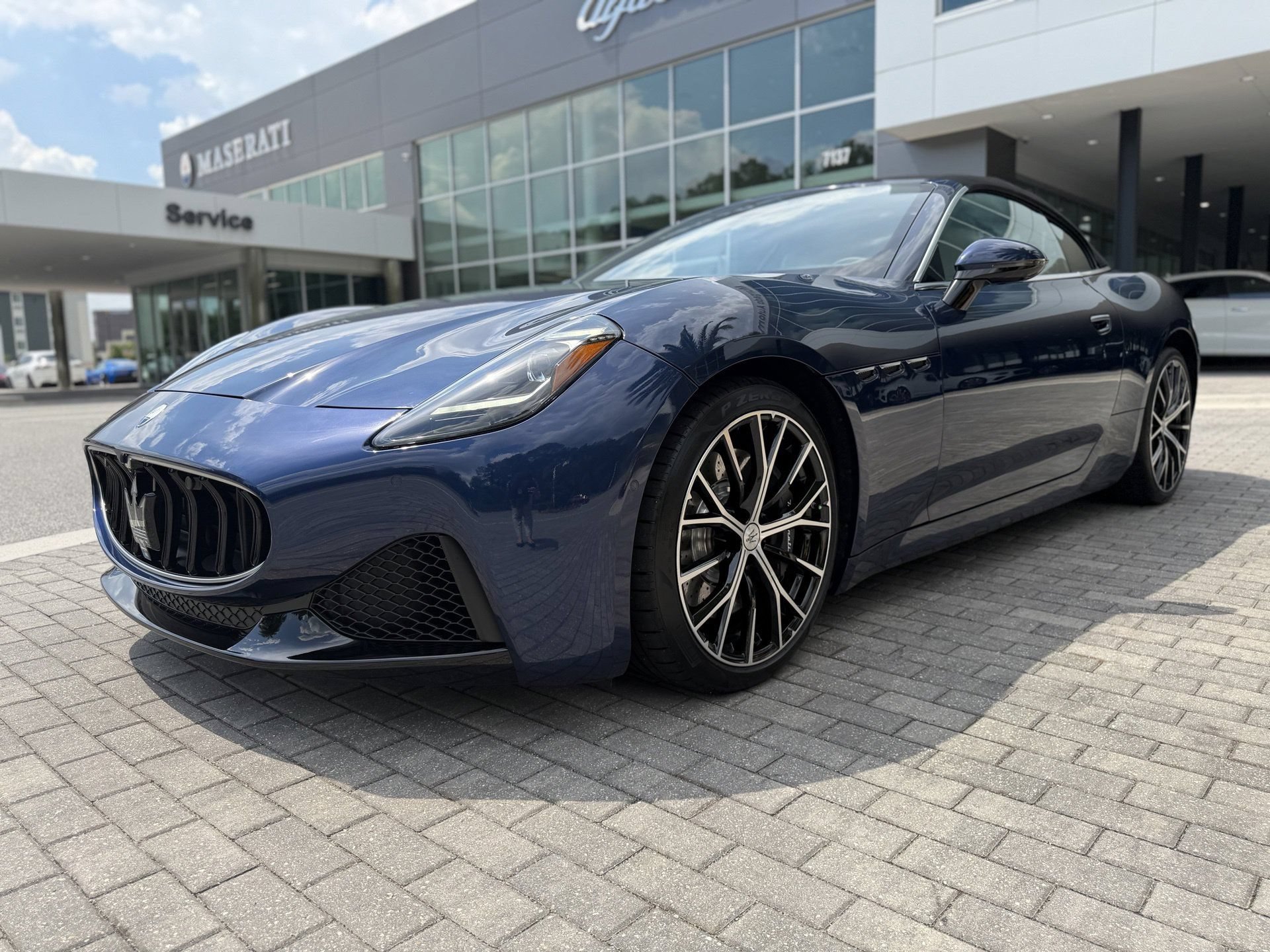New 2026 Maserati GranCabrio Modena AWD/4WD image 9