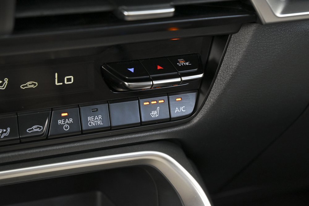 Certified 2025 MAZDA CX-90 3.3 Turbo w/ Preferred Package image 38