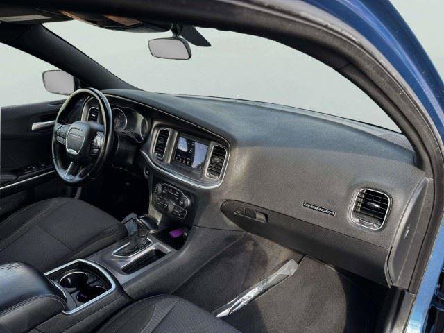 Used 2020 Dodge Charger SXT RWD image 46