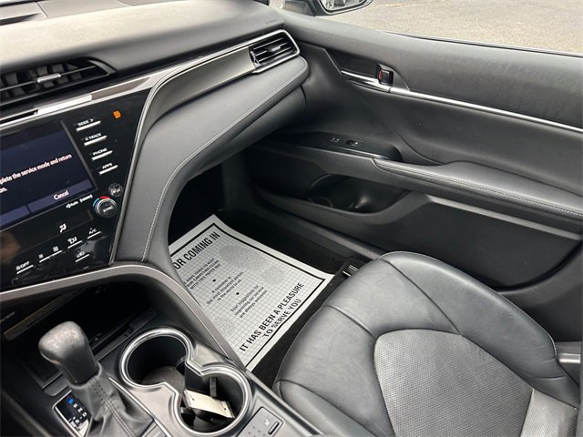 Used 2020 Toyota Camry XSE image 29