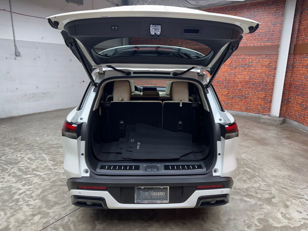 Used 2024 INFINITI QX60 Luxe w/ Performance Audio Package image 26