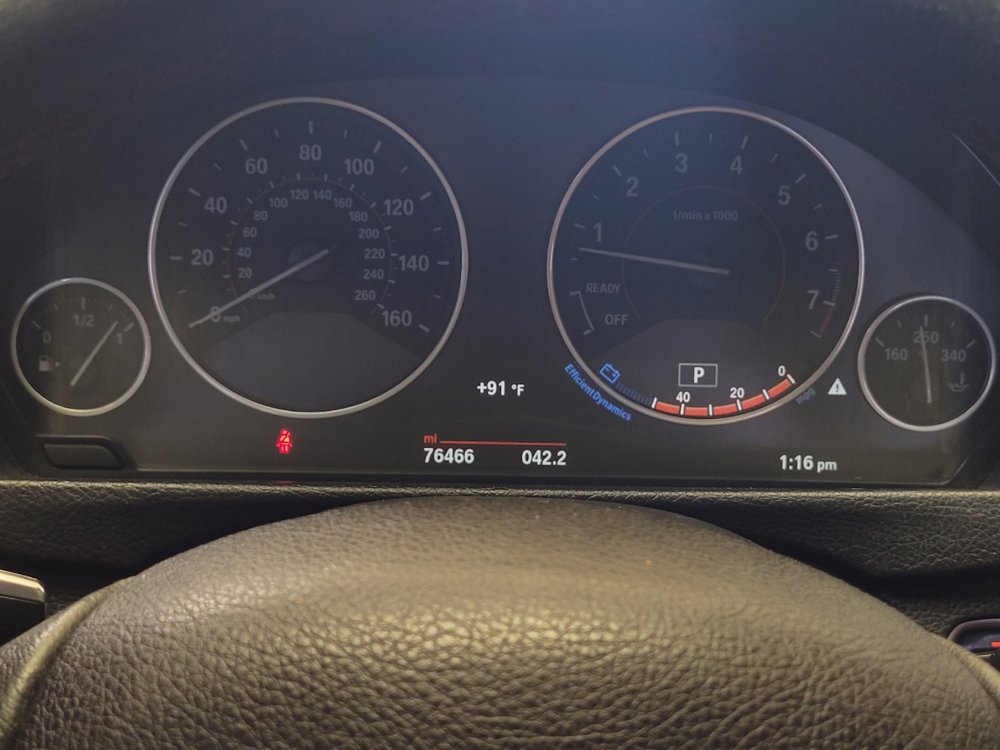 Used 2017 BMW 330i Sedan w/ Premium Package RWD image 23