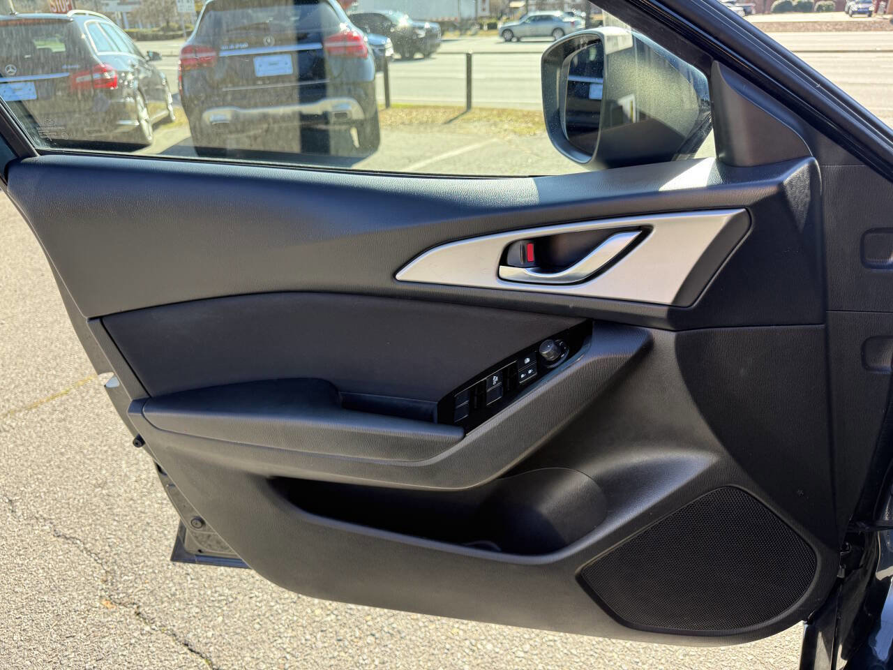 Used 2017 MAZDA MAZDA3 Sport image 22