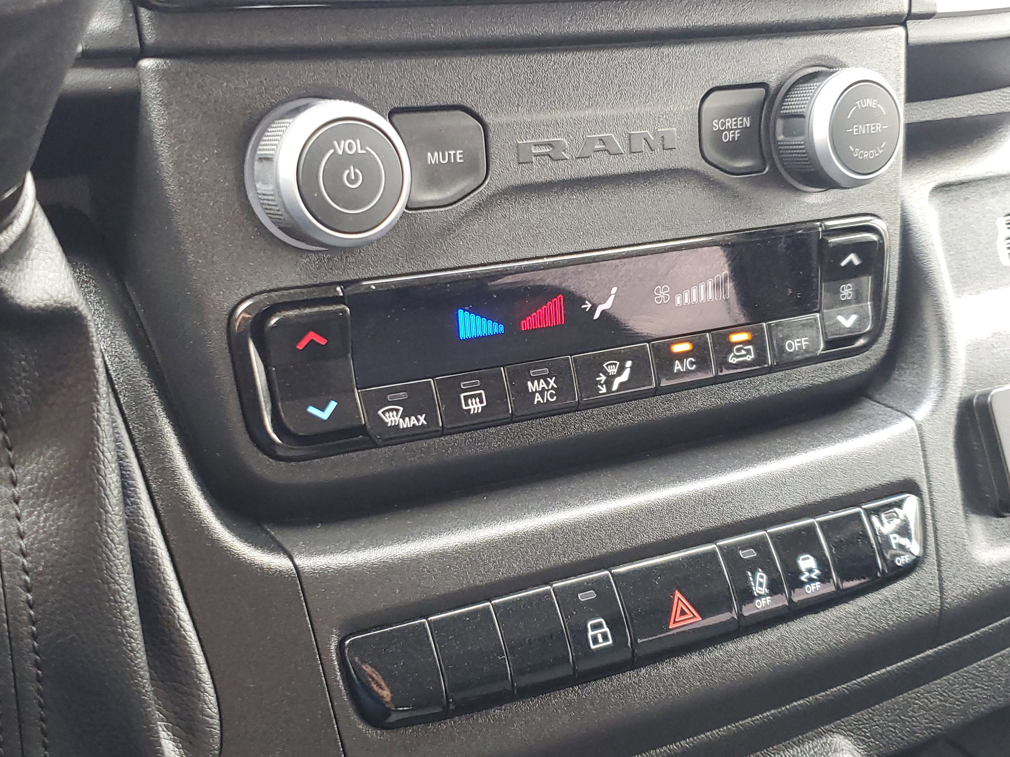 Used 2025 RAM ProMaster 1500 w/ Quick Order Package 22H SLT+ image 17