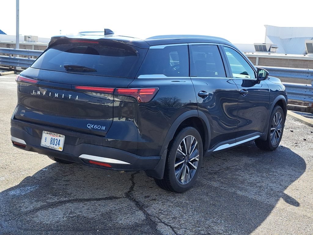 Used 2026 INFINITI QX60 Luxe w/ Cargo Package AWD/4WD image 5