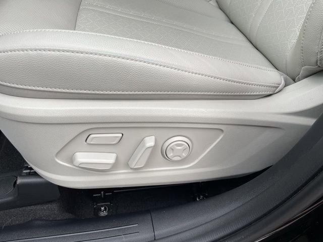 Certified 2023 Kia Sorento SX Prestige w/ Panoramic Sunroof Package AWD/4WD image 9