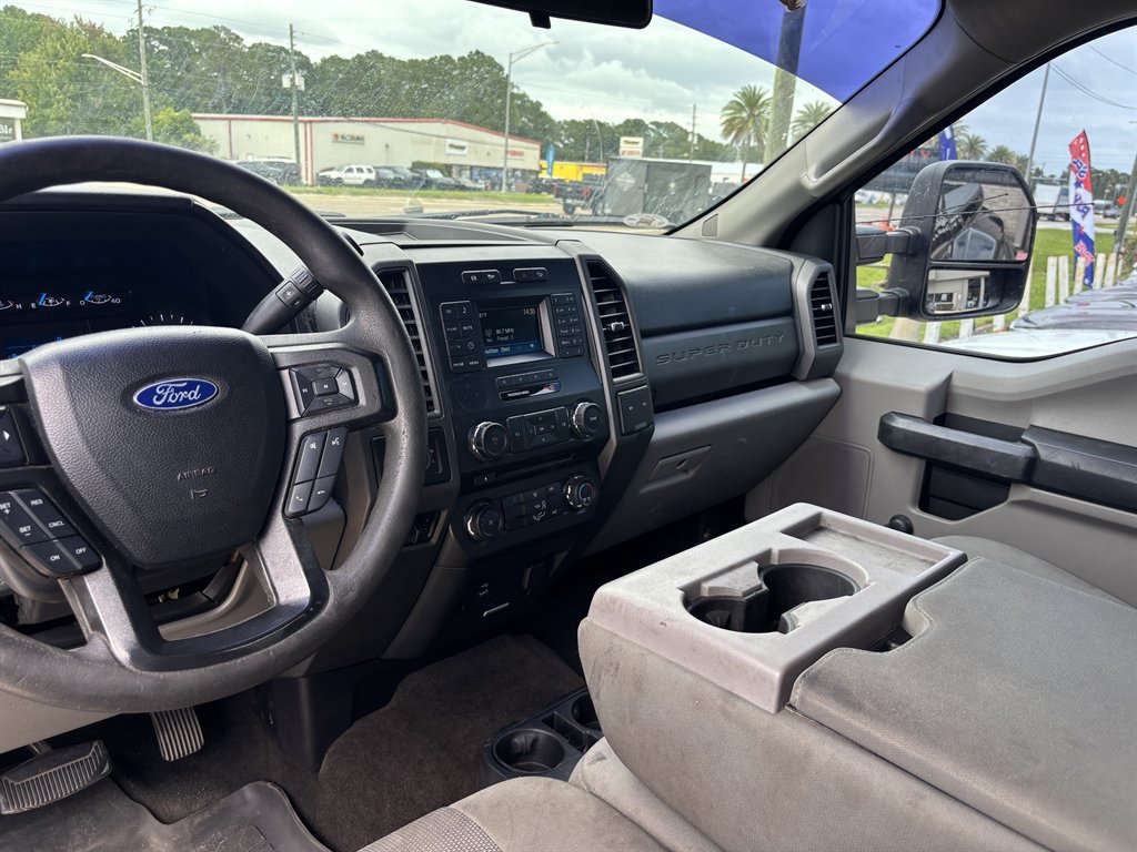 Used 2017 Ford F350 XL w/ STX Appearance Package AWD/4WD image 9