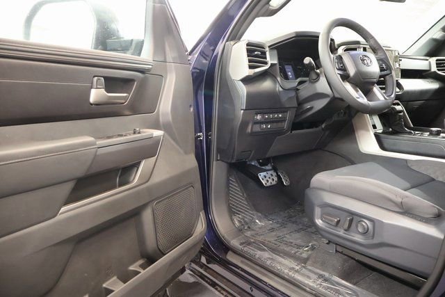 New 2025 Toyota Tundra SR5 image 8