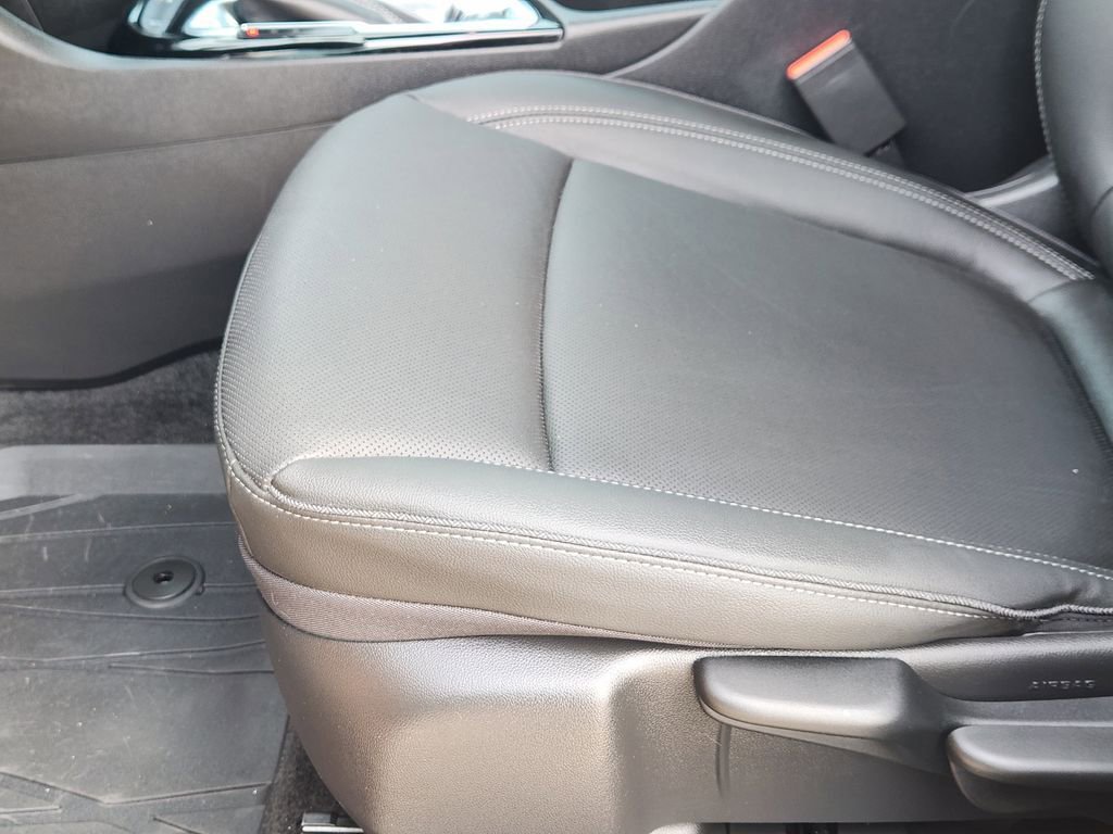 Used 2024 Buick Encore GX Sport Touring image 25