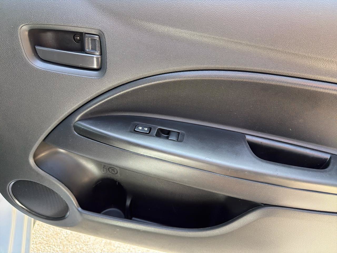 Used 2023 Mitsubishi Mirage ES FWD image 30