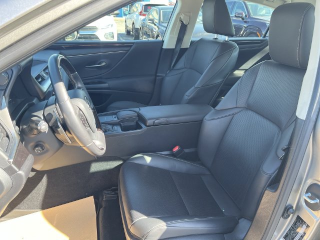 Used 2019 Lexus ES 350 w/ Premium Package FWD image 22