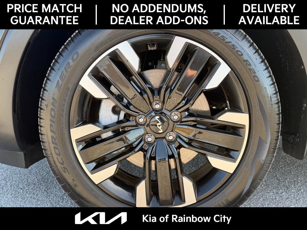 Used 2025 Kia Telluride SX image 8