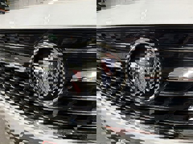 Used 2023 Buick Envision Preferred image 61