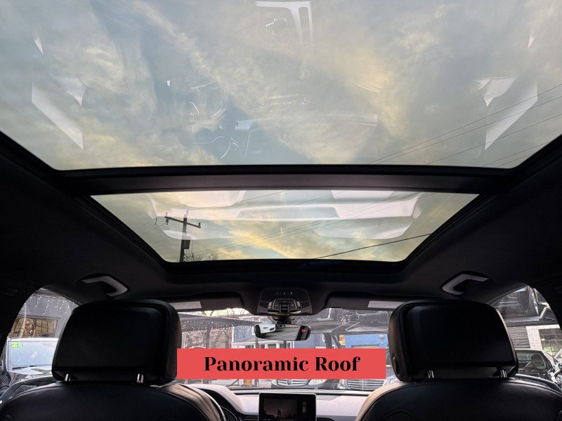 Used 2018 Audi SQ5 Premium Plus w/ Navigation Package image 32