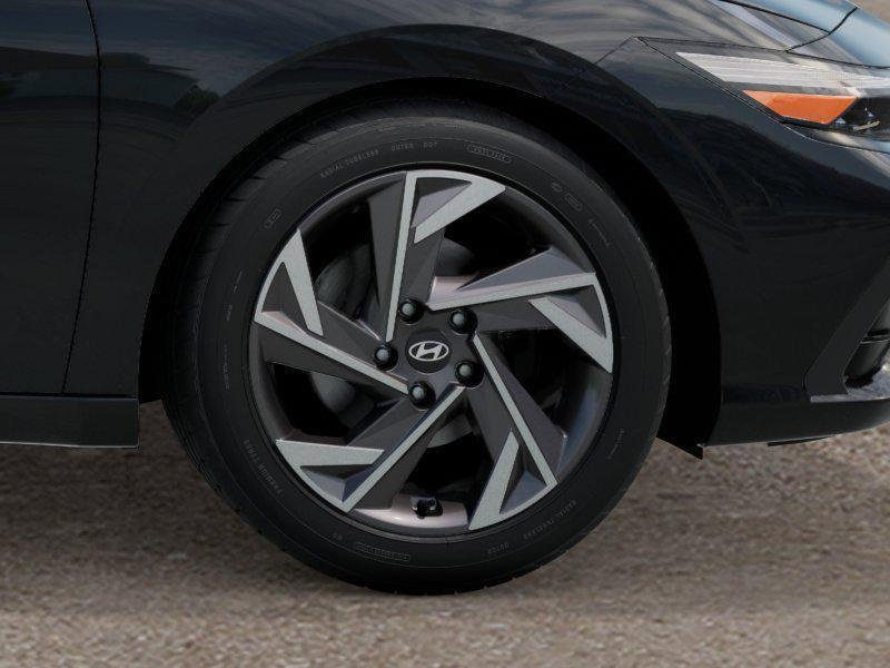 New 2026 Hyundai Elantra Limited image 8