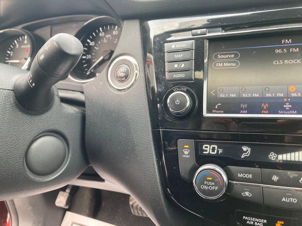 Used 2018 Nissan Rogue SL w/ Premium Package image 21