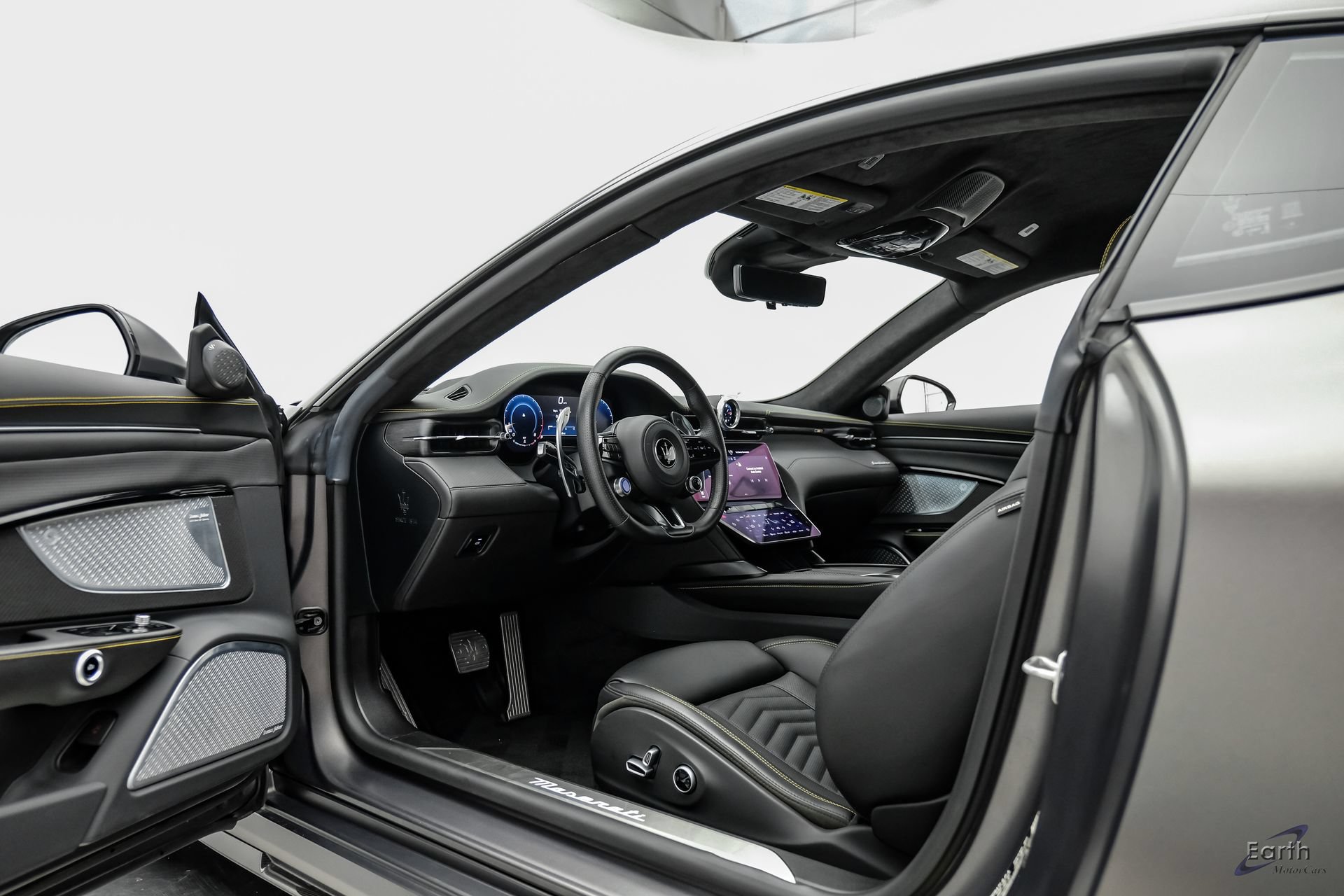 Used 2024 Maserati GranTurismo Trofeo AWD/4WD image 42
