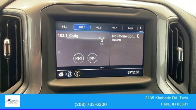 Used 2023 GMC Sierra 2500 Pro w/ Gooseneck/5TH Wheel Package image 23