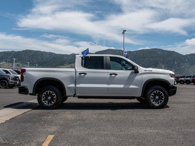 Used 2022 Chevrolet Silverado 1500 ZR2 AWD/4WD image 4