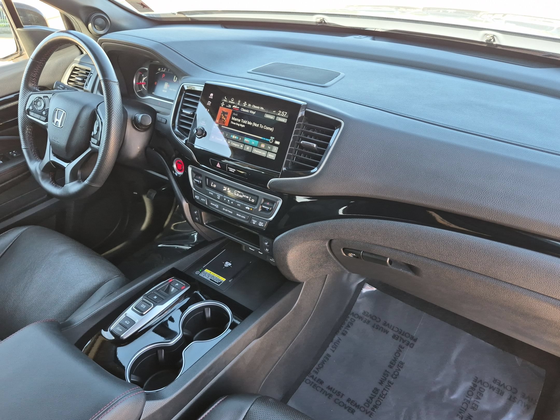 Certified 2024 Honda Passport Black Edition image 30
