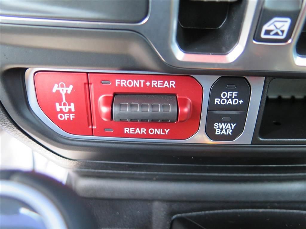 Used 2021 Jeep Gladiator Rubicon w/ Trailer Tow Package image 11