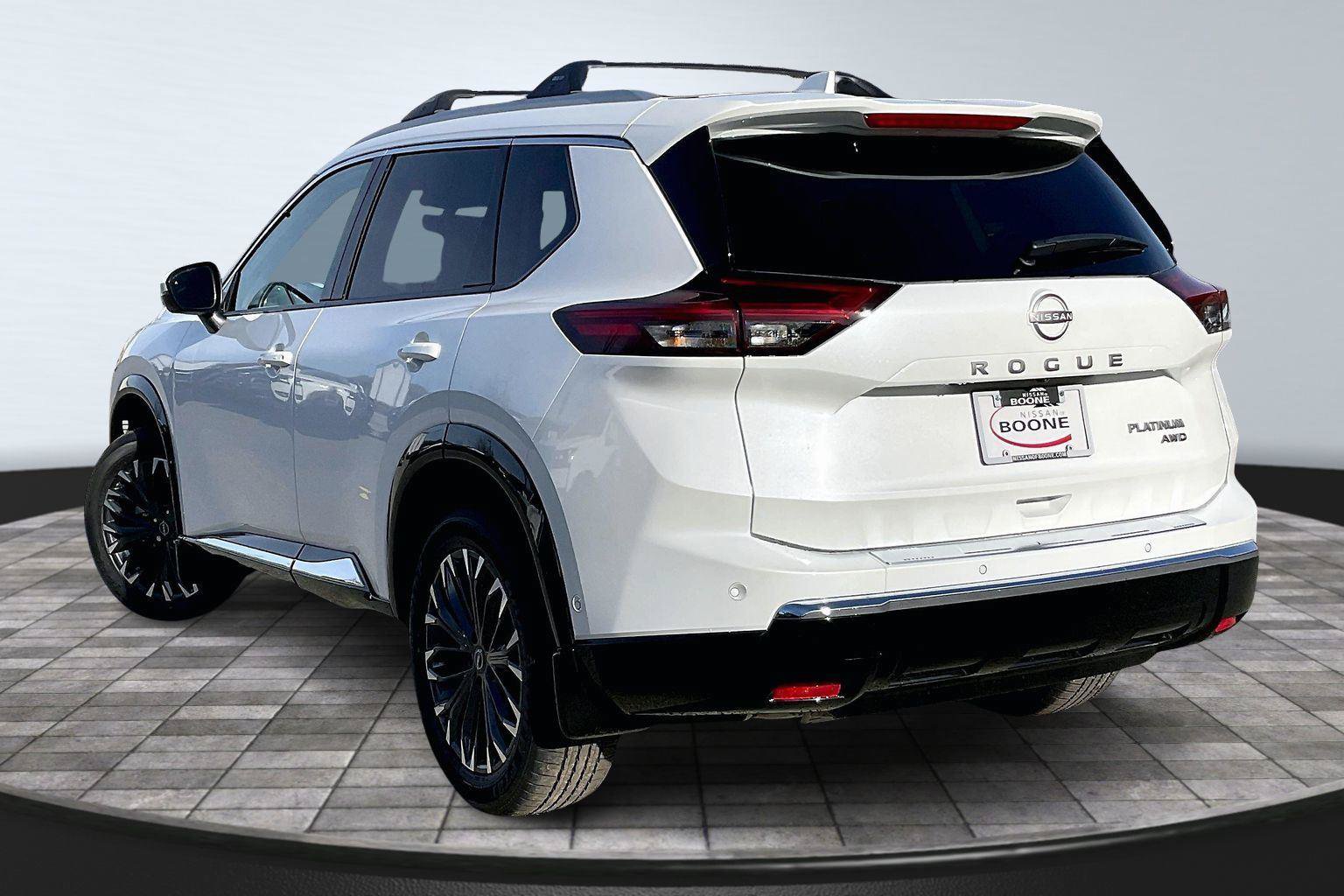 New 2026 Nissan Rogue Platinum w/ Platinum Premium Package AWD/4WD image 3