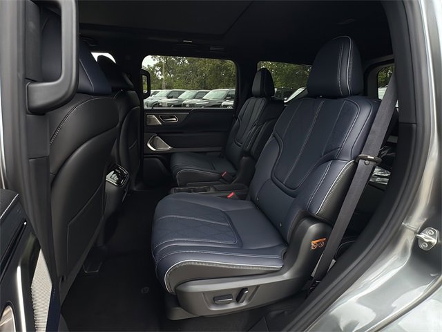 New 2026 INFINITI QX80 4WD w/ Sport Exterior Package image 13