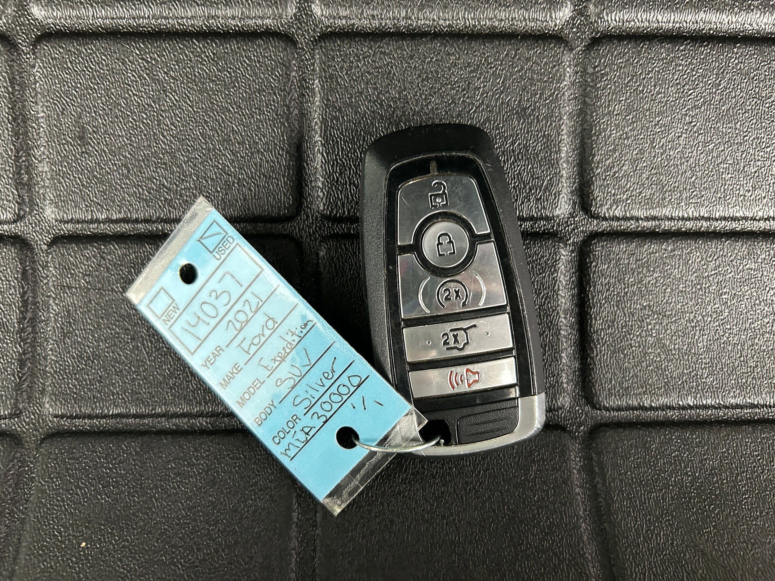 Used 2021 Ford Expedition Limited AWD/4WD image 41