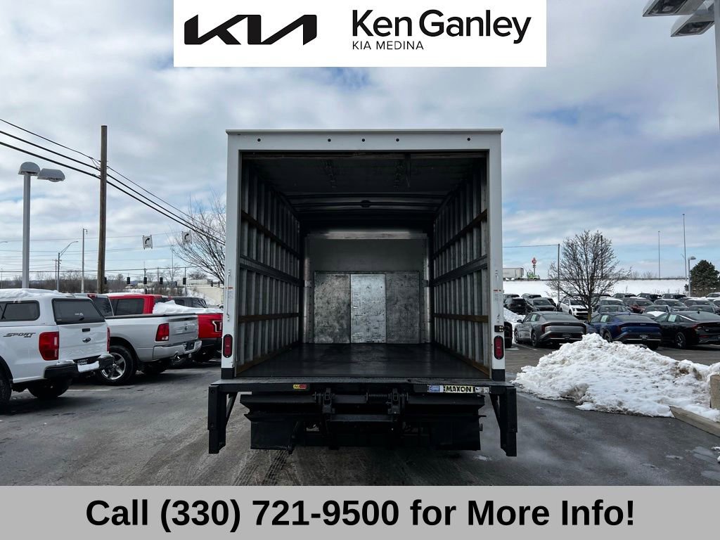 Used 2024 Ford E-450 and Econoline 450 Super Duty w/ Power Windows & Locks Group image 32