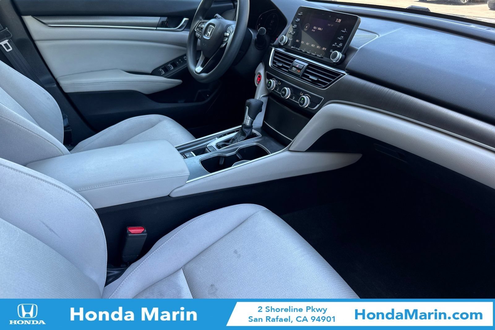 Used 2018 Honda Accord LX image 18