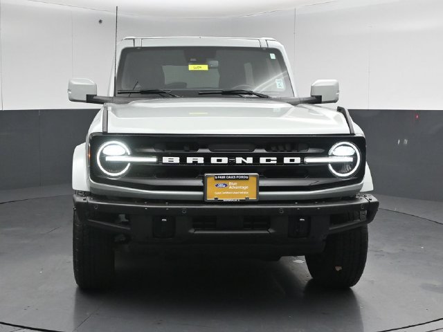 Certified 2023 Ford Bronco Outer Banks AWD/4WD image 2
