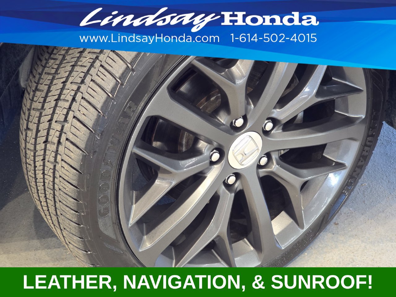 Used 2024 Honda Civic Touring image 25
