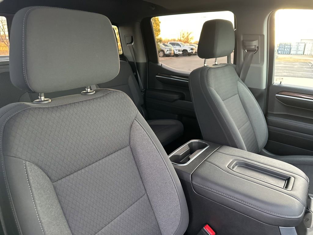 Used 2022 Chevrolet Silverado 1500 RST w/ Convenience Package II image 29