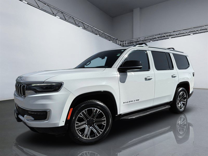 Used 2023 Jeep Wagoneer 4WD w/ Premium Group I image 31