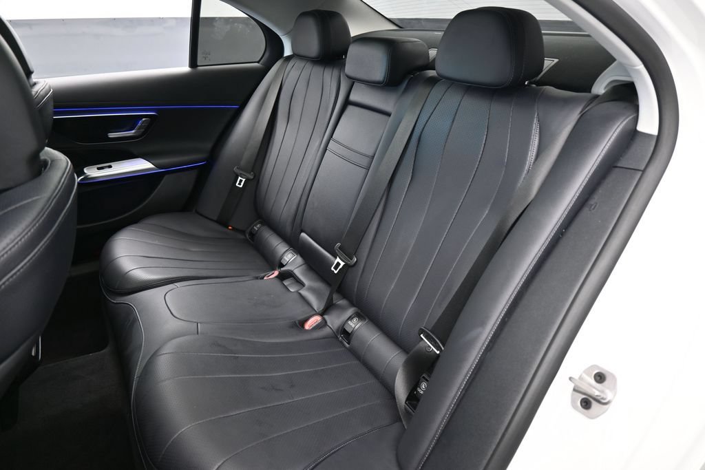 Used 2025 Mercedes-Benz E 350 Sedan image 42