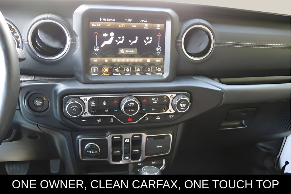 Used 2023 Jeep Wrangler Unlimited Sahara w/ LED Lighting Group AWD/4WD image 22