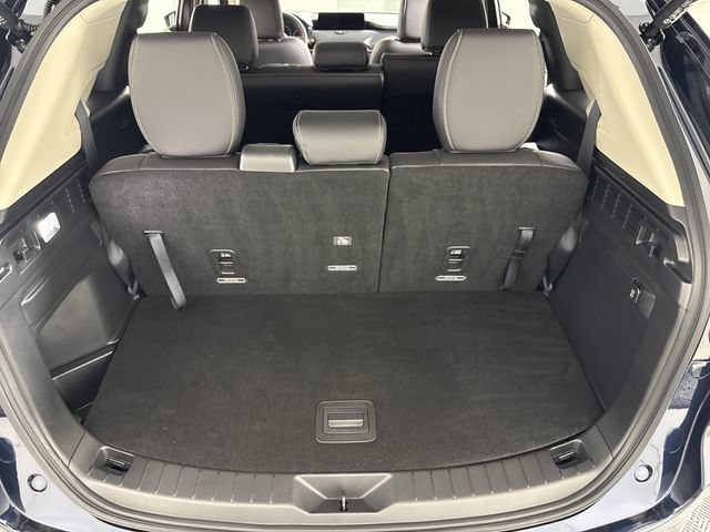 Certified 2026 MAZDA CX-90 3.3 Turbo w/ Select Package AWD/4WD image 19