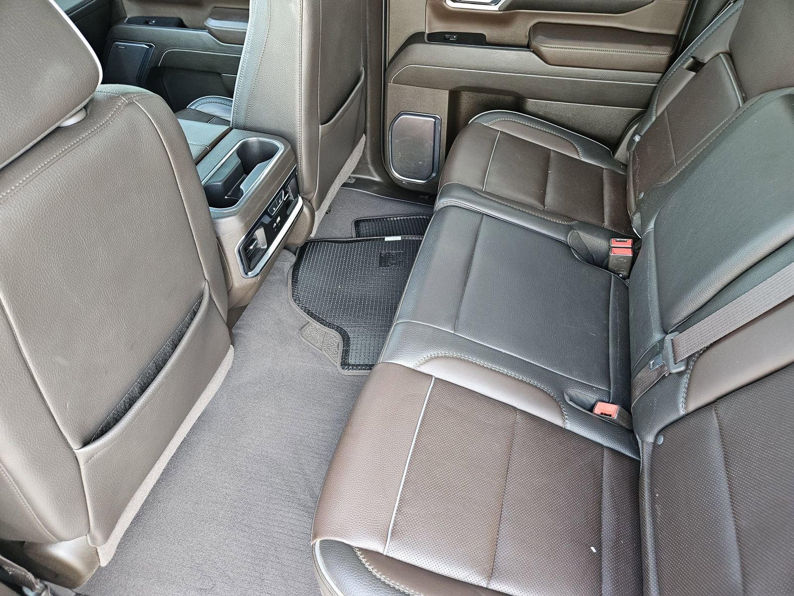 Used 2024 GMC Sierra 2500 Denali w/ Denali Reserve Package AWD/4WD image 37