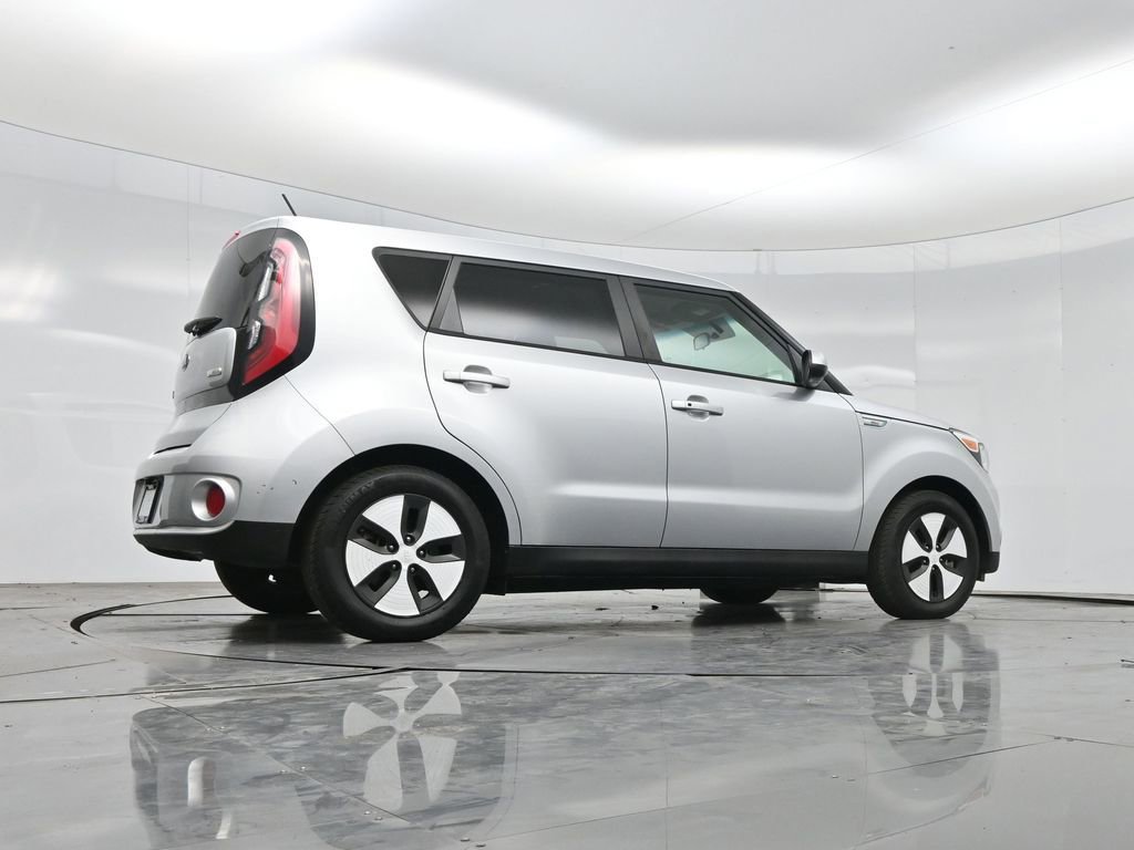 Used 2016 Kia Soul EV FWD image 47