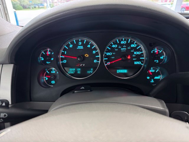 Used 2013 Chevrolet Avalanche LT w/ Suspension Package, Off-Road AWD/4WD image 21