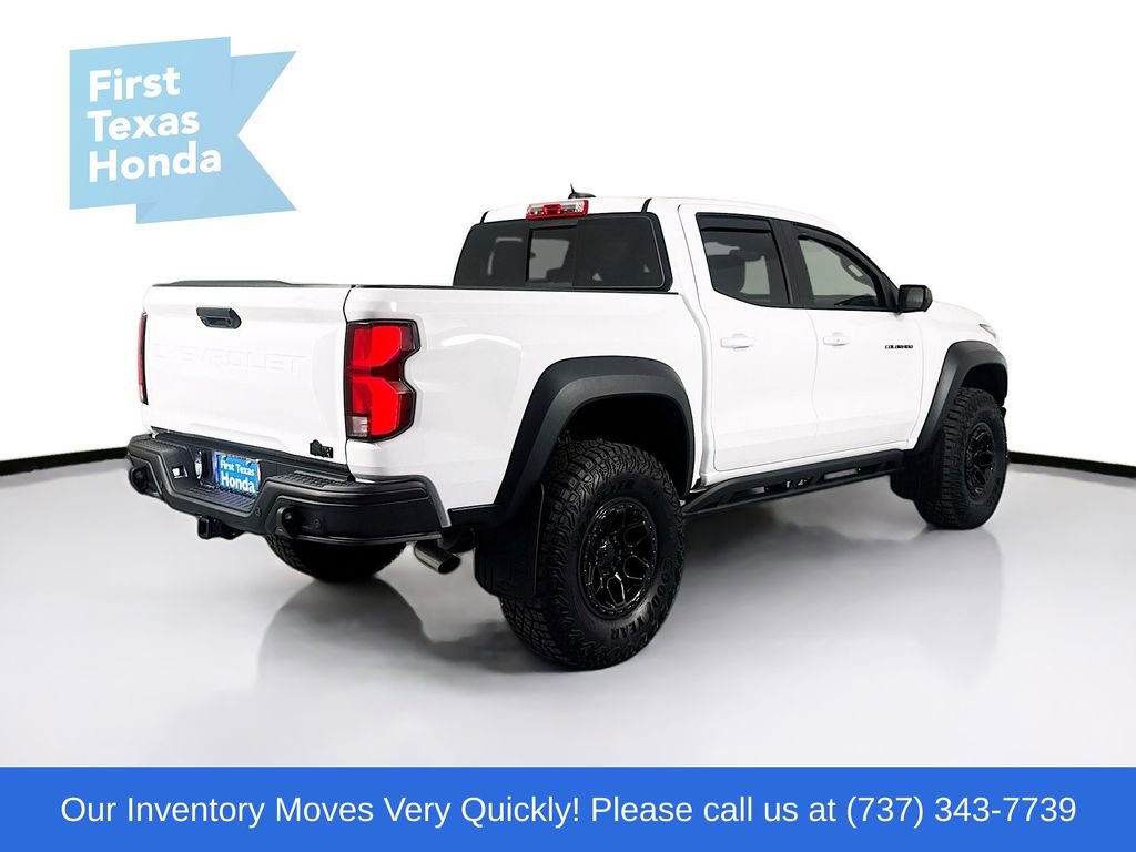 Used 2024 Chevrolet Colorado ZR2 w/ ZR2 Bison Edition image 9