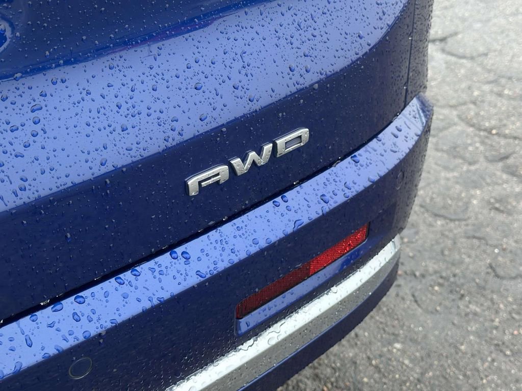 Certified 2023 GMC Acadia Denali w/ Denali Technology Package image 11