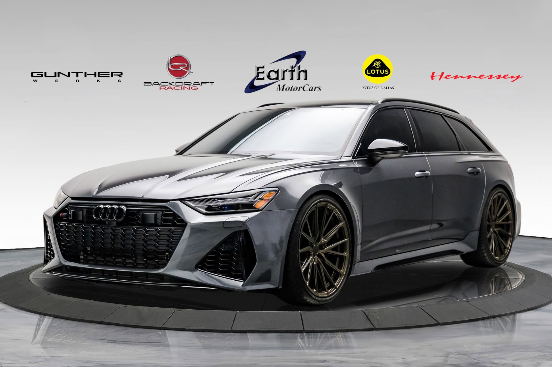 Used 2023 Audi RS 6 w/ Black Optic Package AWD/4WD image 1
