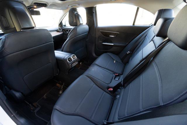 Used 2022 Mercedes-Benz C 300 Sedan image 25