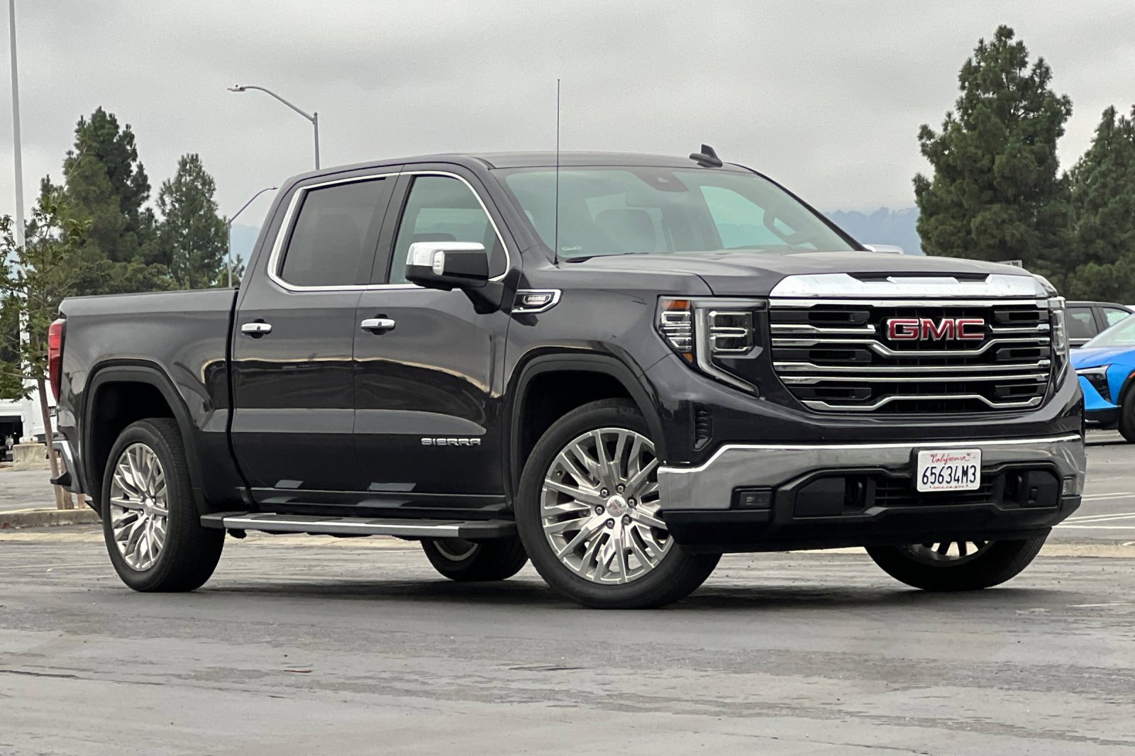 Used 2022 GMC Sierra 1500 SLT w/ SLT Premium Package