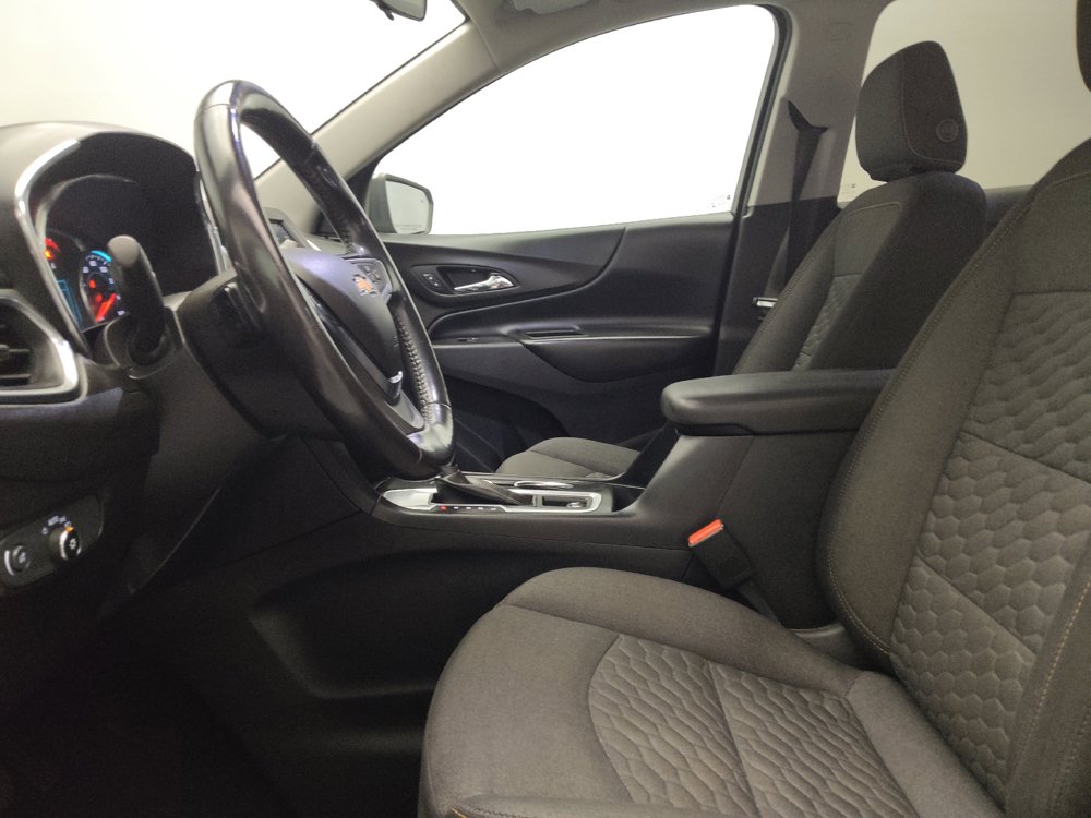 Used 2019 Chevrolet Equinox LT FWD image 17