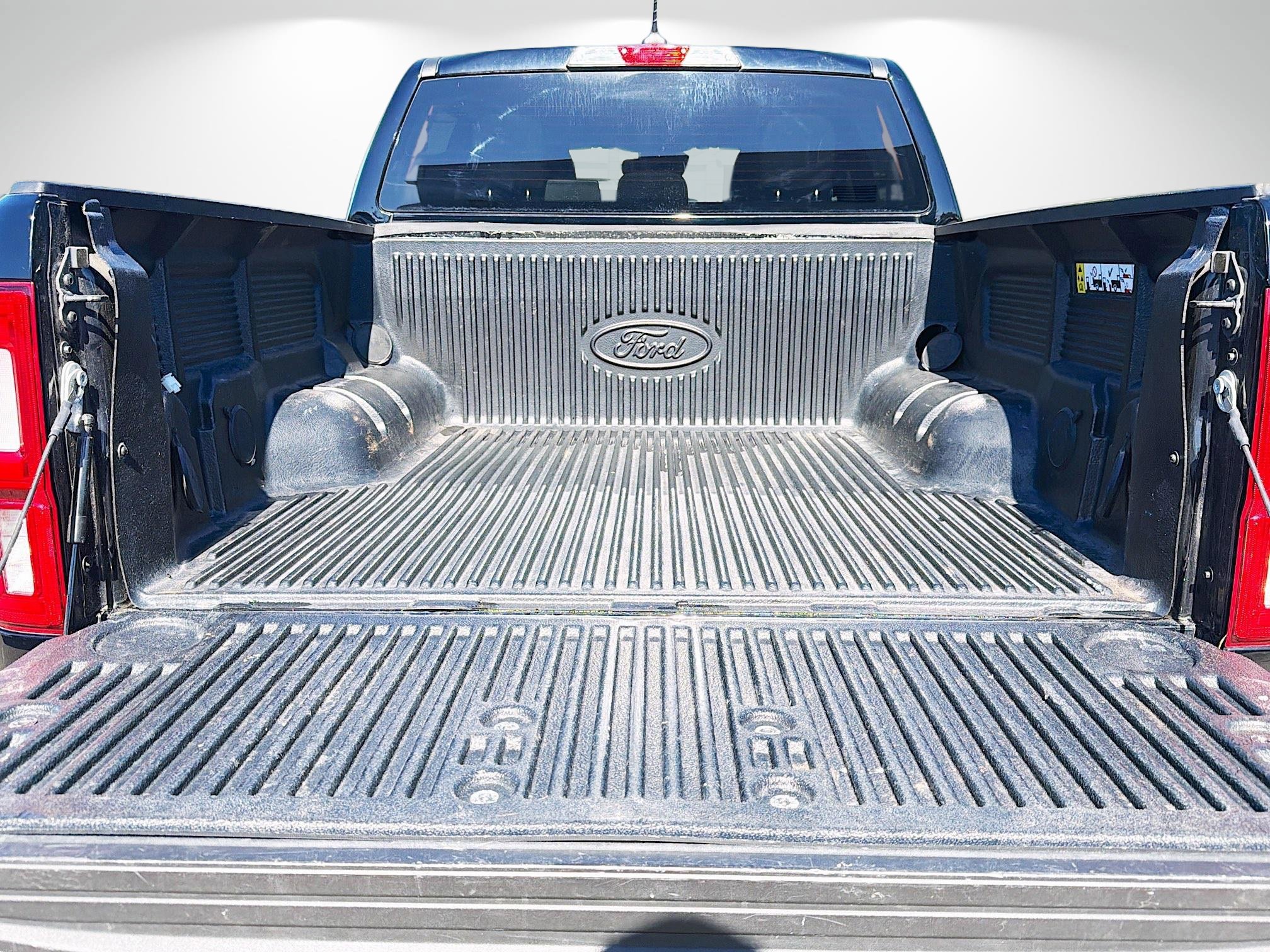 Used 2020 Ford Ranger XLT w/ Equipment Group 301A Mid image 11