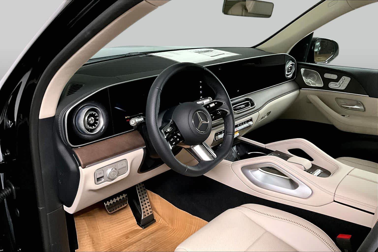 New 2027 Mercedes-Benz GLS 450 4MATIC image 10